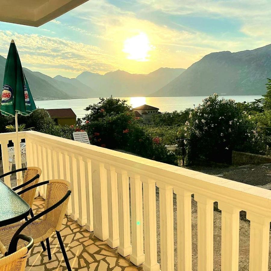Apartments Sonja Kotor Buitenkant foto