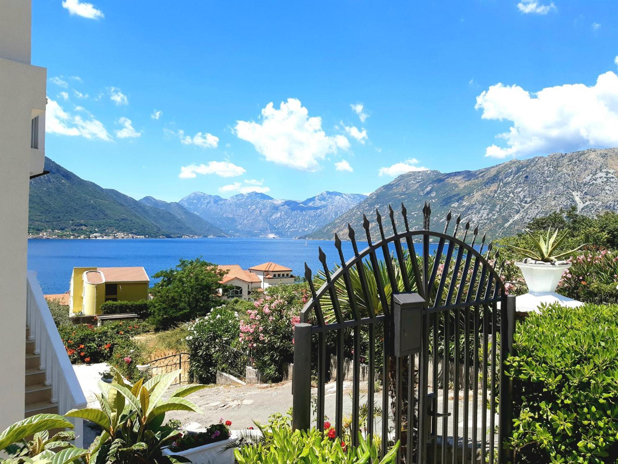 Apartments Sonja Kotor Buitenkant foto